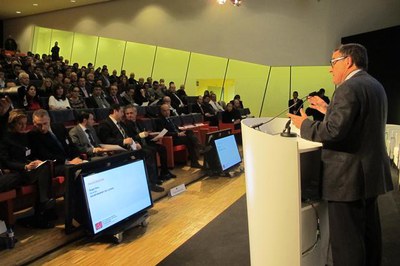 Fotografia de la intervenció de l'alcalde de Lleida, Àngel Ros.