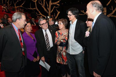 Foto 2. Ros i Montse Parra, a la Llotja, abans d'inciar l'acte de clausura del certamen.