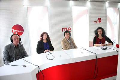 La tinenta d'alcalde Marta Camps ha participat en el programa "El  matí a 4 bandes", des dels estudis mòbils de RNE a Lleida..