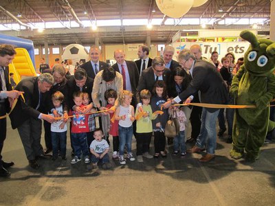 Foto 2. L'alcalde ha destacat el valor social de Cucalòcum Primavera, una “activitat vinculada al món escolar”.