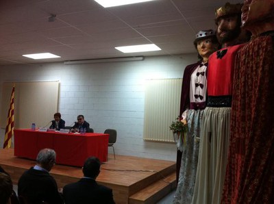 El paer en cap ha pronunciat la conferència al Local Social de la Floresta, en el marc de la Setmana Cultural..