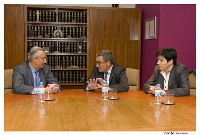 El paer en cap i la tinenta d'alcalde Marta Camps també s'han reunit avui amb el president de RENFE, Julio Gómez-Pomar..