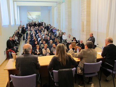 Foto 2. El paer en cap ha destacat la gran producció literària dels autors lleidatans de cara a aquest Sant Jordi.