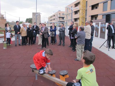 Foto 2. Ros ha insistit en què s'ha de reconèixer a les persones que contribueixen a millorar l’entorn, com F. Montalbán.