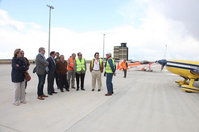 Foto 4. Aquest dimenge no s'han pogut disputar les proves programades, però sí s'ha fet una exhibició de vol.