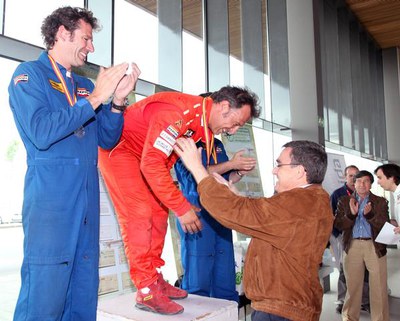 Foto 5. L'alcalde ha participat en el lliurament de trofeus als guanyadors del campionat.