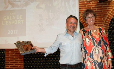 Foto 2. Parra, amb Juanjo Garra, un dels esportistes lleidatans guardonats de la nit.