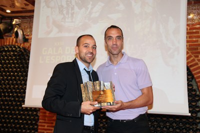 Foto 4. Txema Alonso, amb Albert Esteve.