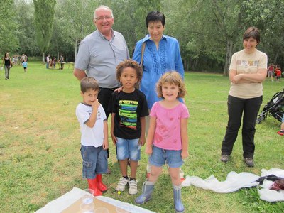 Foto 5. Camps i Barberà han participat en la festa, amb una quarantena de jocs per als més petits.