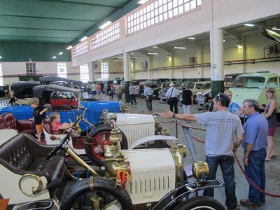 Foto 4. Aquest dissabte, com cada 4t dissabte de mes, el Roda Roda ha ofert una visita guiada, a més de les persones que han vistiat l'espai pel seu ….