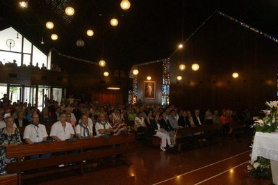 Foto 2. L'eucaristia s'ha celebrat a l'església de Sant Martí.
