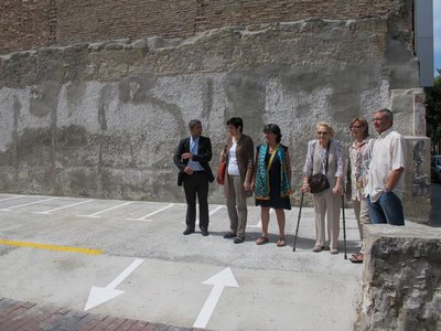 La Paeria iniciarà una campanya perquè conscienciar els conductors que aparquin les motos en aquest emplaçament i deixin lliure la Rambla de Ferran i….