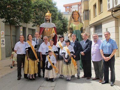Foto 2. Diversos regidors han assistit als actes que l'AV ha organitzat en honor a Sant Jaume, patró del barri.