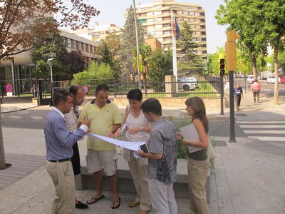 Amb l’objectiu de pacificar el trànsit del voltant del centre escolar i potenciar el transport públic i els desplaçaments a peu, també s’ha previst l….