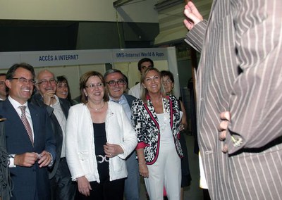 Aquest any, per primer cop, la inauguració de la Fira ha tingut lloc a la Llotja de Tàrrega, que acull a la planta baixa diferents estands de company….