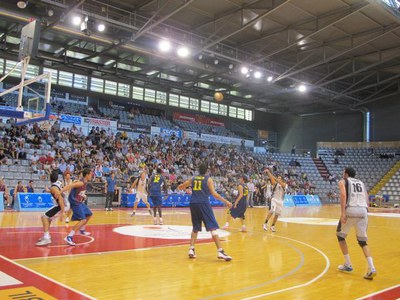 Foto 3. L'equip lleidatà ha guanyat la Lliga Catalana LEB, en imposar-se al filial del Barça en la final.