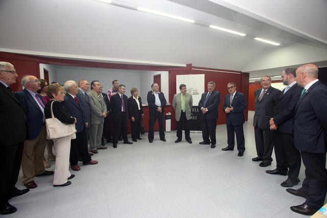 Foto 3. Com és tradicional, l'alcalde ha rebut els agents comercials en el marc de la Fira