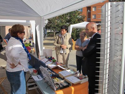 El Mercadet de la Bordeta compta en total amb 25 parades amb productes de tot tipus.