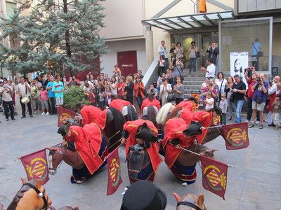 Foto 3. Els Cavallets de Lleida i els Cavallets del Corpus de Lleida, les amfitriones.