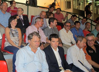 Foto 3. L'alcalde, amb Enric Duch, i el directiu del FC Barcelona, Ramón Cierco.