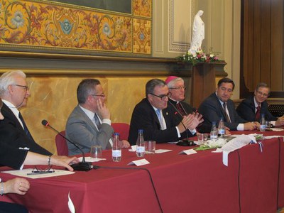 Foto 3. L'acte s'ha fet al Paranimf de l'Acadèmia Mariana.