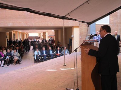 Foto 4. A l'acte hi han assistit les principals autoritats civils, locals i provincial i els representats dels diferents cossos de seguretat.