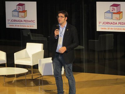 Foto 2. El regidor ha destacat la importància de trobades com aquesta per intercanviar experiències.