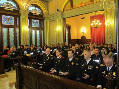 Foto 4. Els representants dels diferents cossos de seguretat i les autoritats locals.