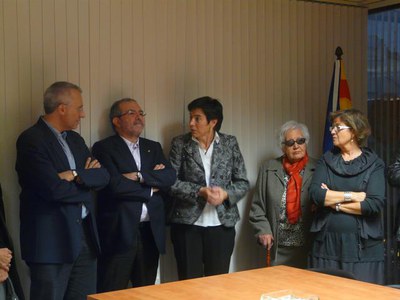Els tinents d'alcalde, Marta Camps, Josep Presseguer i Montse Parra han assistit a la inauguració.