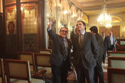 Fotografia de la visita a la Paeria.