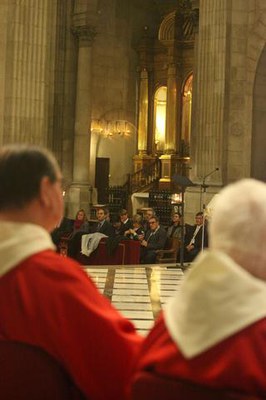 Foto 5. La missa en honor a Santa Cecília s'ha fet la Catedral Nova.