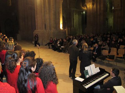 Foto 2. La recaptació de l'actuació es destinarà al Banc d'Aliments de Lleida.