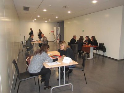 Les trobades entre els representants de les empreses i les agències es realitzen en torns de 10 minuts..