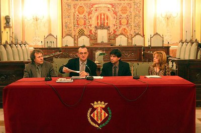 A.Balasch, M.Pueyo, X.Macià(nou president del Consell de Centre) i Paquita Sanvicén.