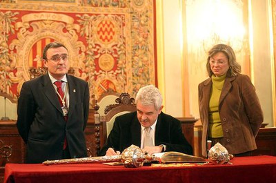 Signatura del Llibre d'Or.