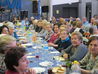 El paer en cap ha felicitat les festes nadalenques a tots els presents.