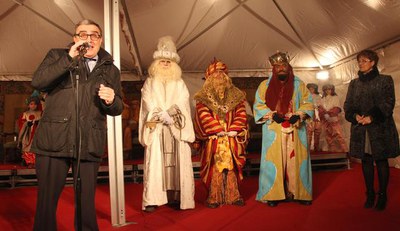 Foto 5. Els Reis han arribat a Lleida carregats de regals i d’il·lusió.