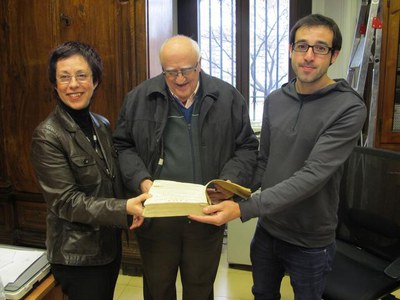 Fotografia de l'entrega de l'exemplar 2.