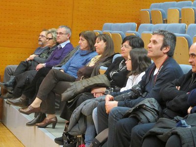 Foto 2. El regidor Gómez ha assistit al recital solidari.