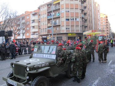 Foto 2. La rua ha comptat amb la participació de 67 carrosses, 7 comparses i unes 5000 persones.