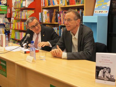 L'alcalde ha fet la introducció d'Obiols.