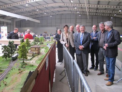 Les autoritats locals han visitat els expositors del saló, que es estaran fins demà al migdia al pavelló 4.