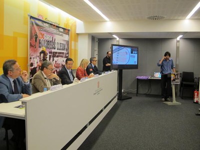 L'alcalde Àngel Ros ha assistit a la presentació de la CX Cursa Bombers Lleida 2013..