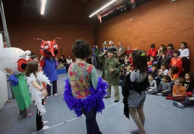 L'eix conductor de les activitats del casal és la Festa Major..