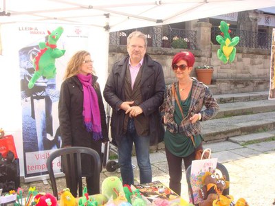 Turisme de Lleida ha instal·lat un punt d’informació al Poble Espanyol de Barcelona per explicar als visitants els atractius turístics de la ciutat.