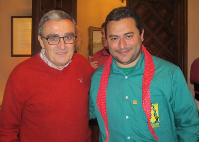 En acabar l'actuació castellera, Ros ha rebut l'alcalde de Sabadell, Joan Carles Sánchez, membre de la colla sabadellenca.