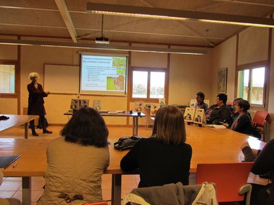 La Regidorida de Medi Ambient va presentar el projecte i la recuperació de la maduixa de Lleida als col·legis perquè ho puguin aplicar als horts esco….