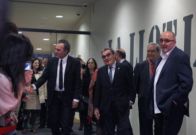 Avui ha començat la Mostra, amb el lliurament de premis i l'estrena mundial de la película "Por un tiempo".