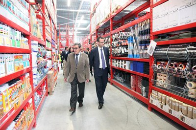 Aquest centre comercial de bricolatge vendrà productes, articles i materials destinats al bricolatge i la construcció.