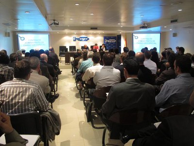 A la jornada, que s’ha celebrat al col·legi d’Enginyers Industrials i a la qual han assistit més d’un centenar de persones, els tècnics municipals ha….